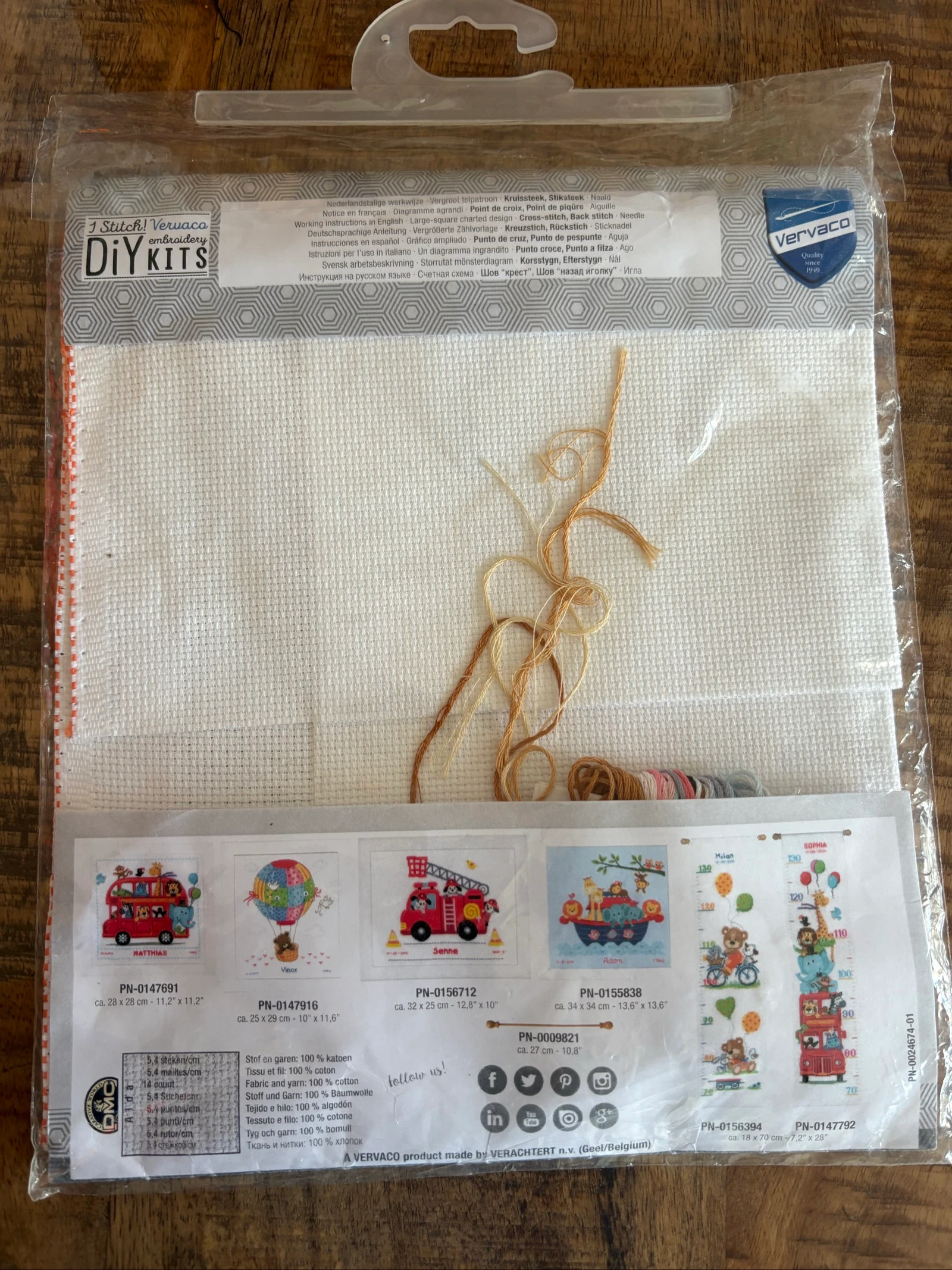 Kit de punto de cruz para osito de nacimiento – photo 3